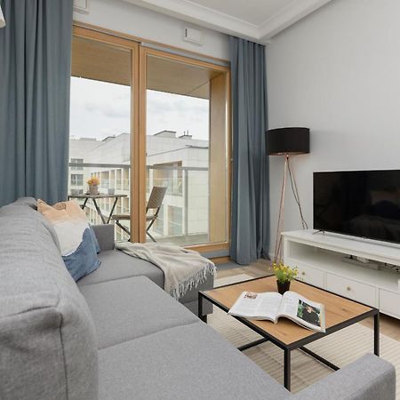 Stylish Apartment Kolejowa & Parking & Balcony By Noclegi Renters Warschau Exterior foto